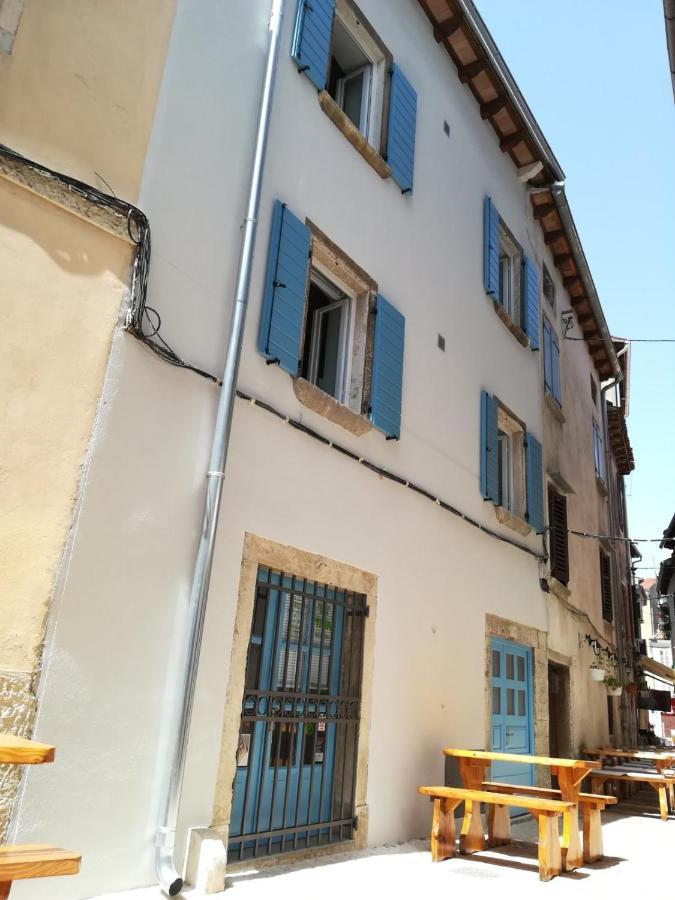 Apartment 52 Rovinj Bagian luar foto